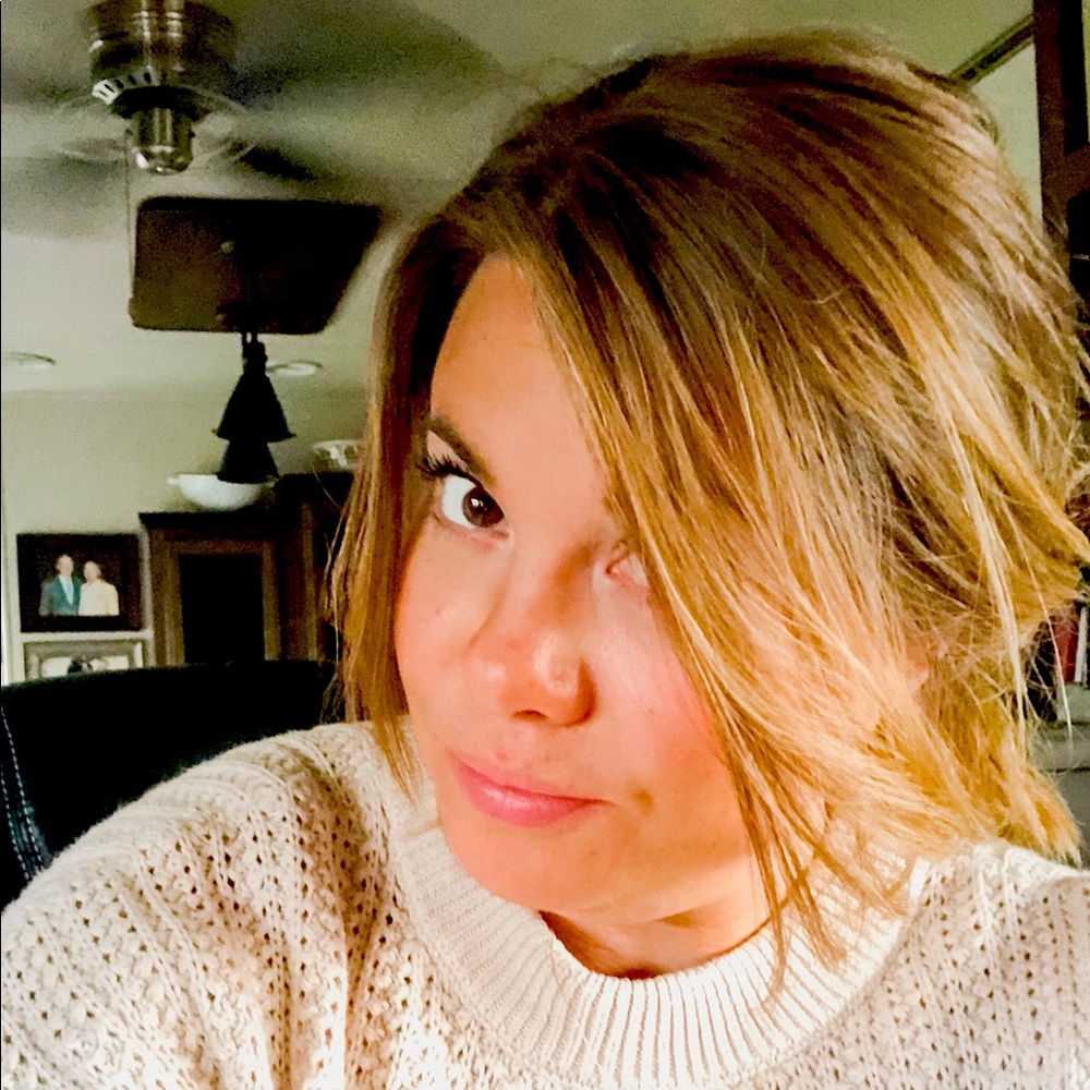 Meet your Posher, Colleen